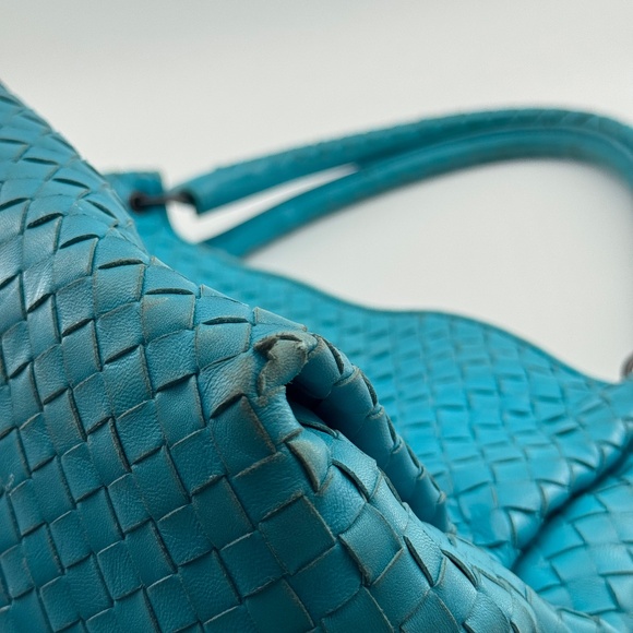 Bottega Veneta Parachute Blue Hand Bag - Picture 12 of 16